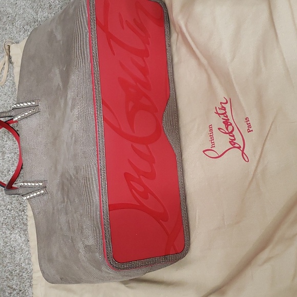 Authentic Christian Louboutin Cabata Purse - Picture 5 of 11